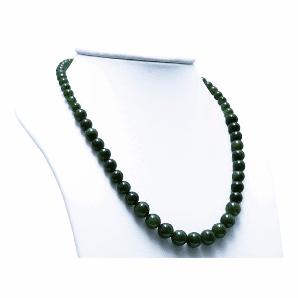 Green Jade Necklace - Image 2