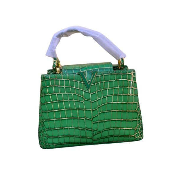 Women's Handbag in Synthetic Leather with Croco Texture – Model V Luxury - Image 2